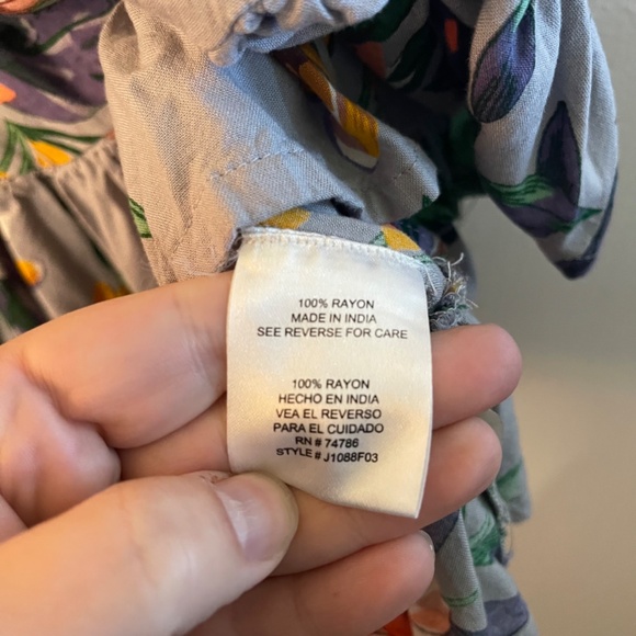 Patrons of Peace Tank Size Medium - Picture 3 of 5